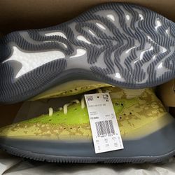 YEEZY BOOST 380   Hylte