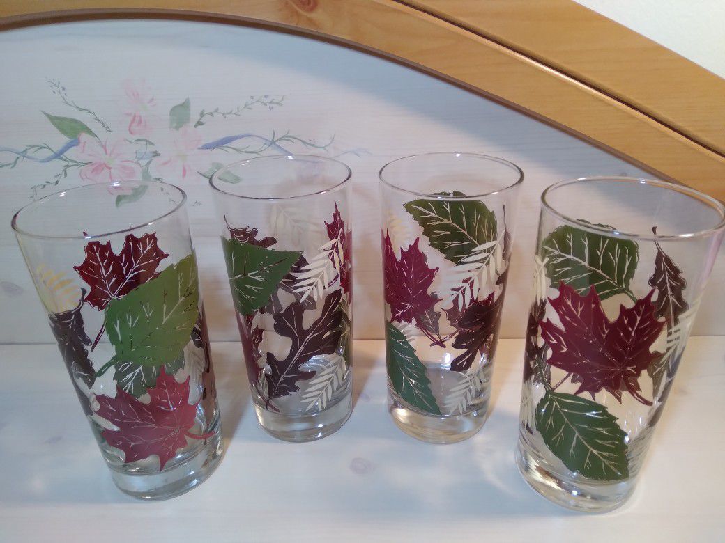 Set of 4 Vintage Glass Tumblers Autumn Leaves

