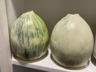 Pots & Vases