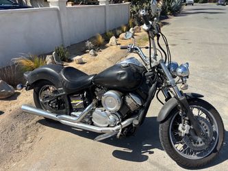 2001 Yamaha Vstar 1100 Clean title and tags