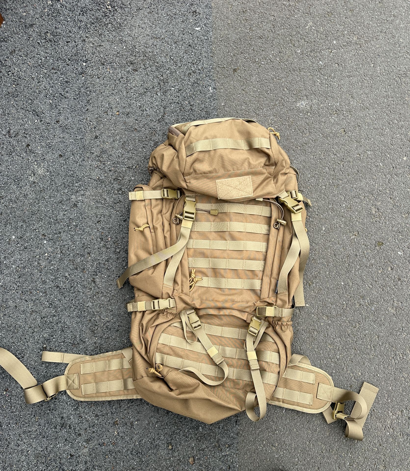 Mardingtop 60L internal frame backpack with rain cover