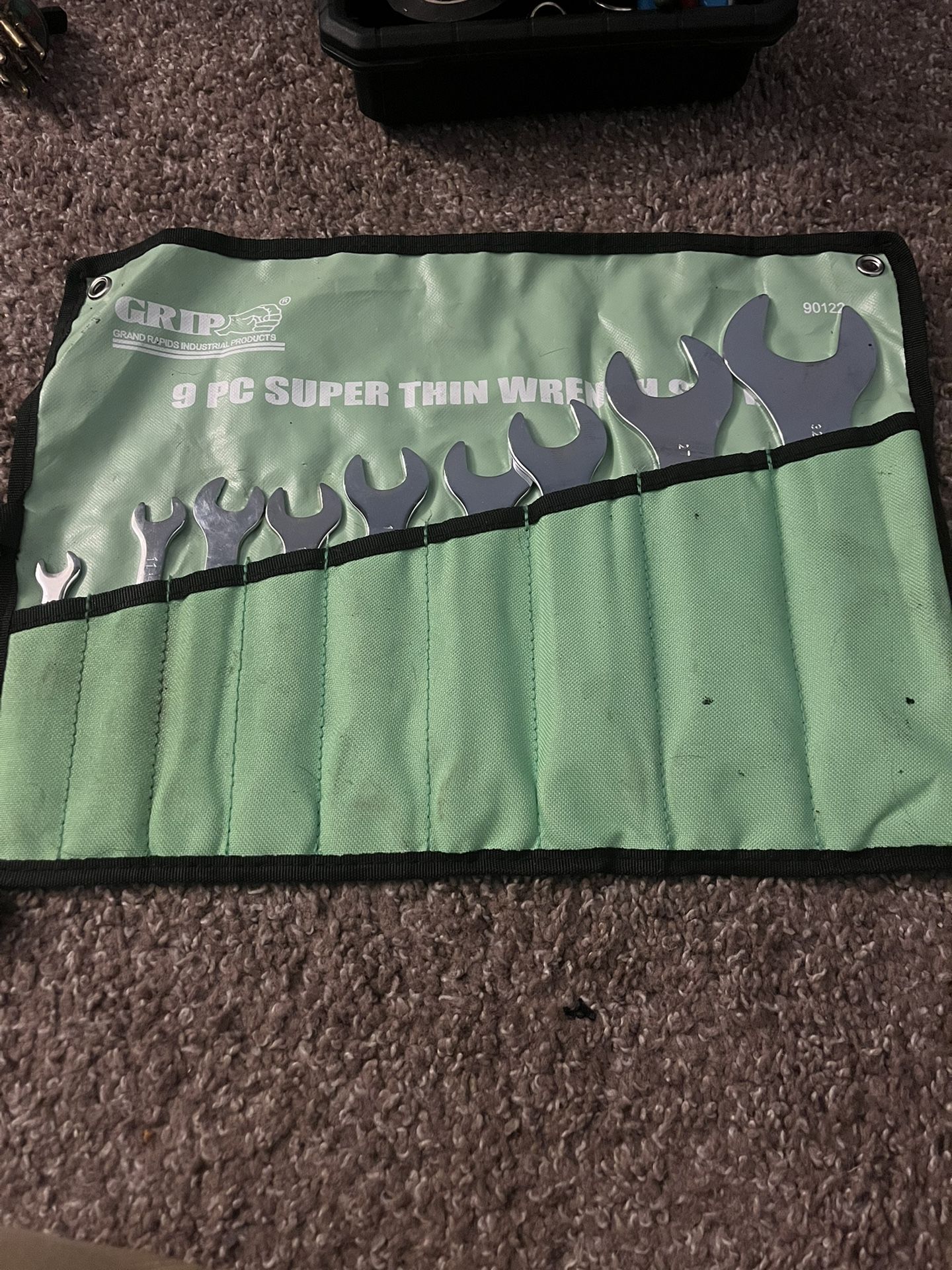 Super thin wrenches