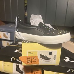 The treasure chest discount store