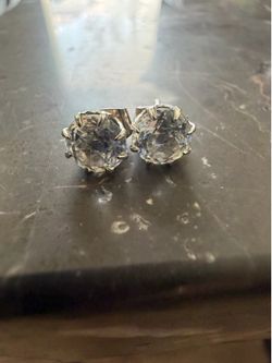 Big Clear Stud Earrings Pair – Faceted Round Stones)