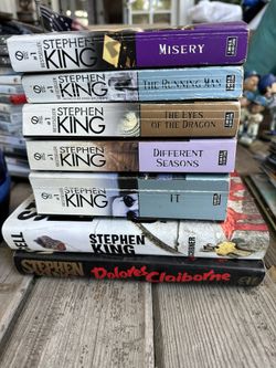 Stephen King Book Lot Of 7