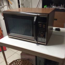 Microwave 