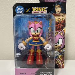 Amy as Wonder Woman Sonic The Hedgehog DC 5 Inch Figure 