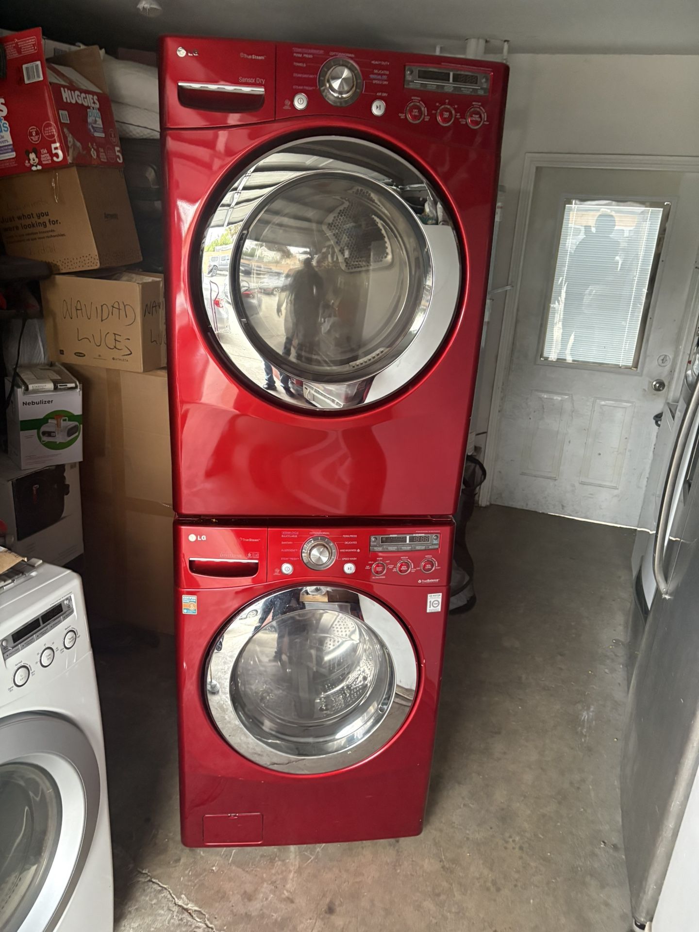 Lg Stackable Washer and gas dryer Excellent working condition Heavy duty W27 D31 H78 Washer 4.0 cu ft Dryer 7.3 cu ft 3 months warranty parts and