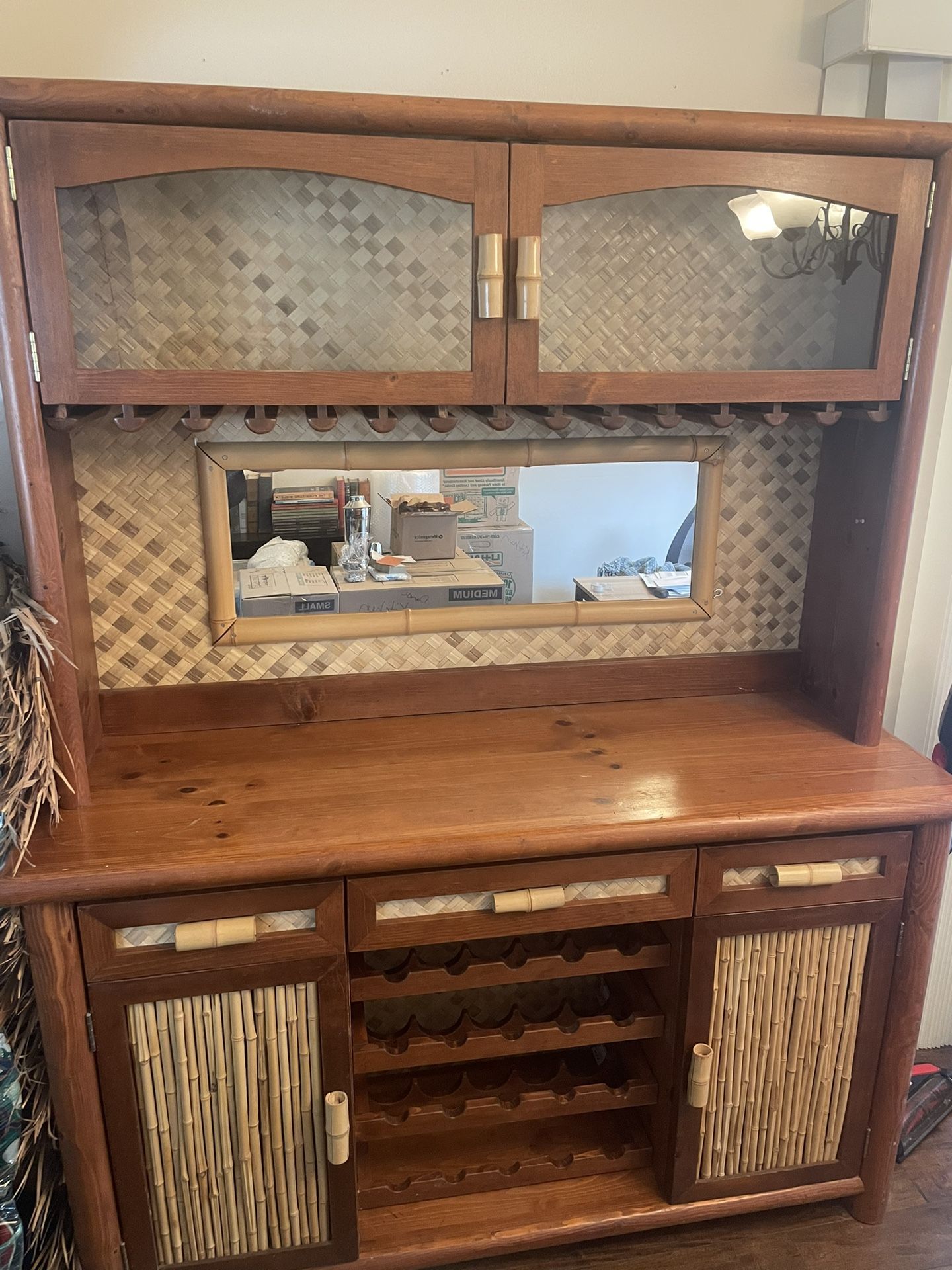 Tiki Bar
