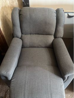 Swivel recliner