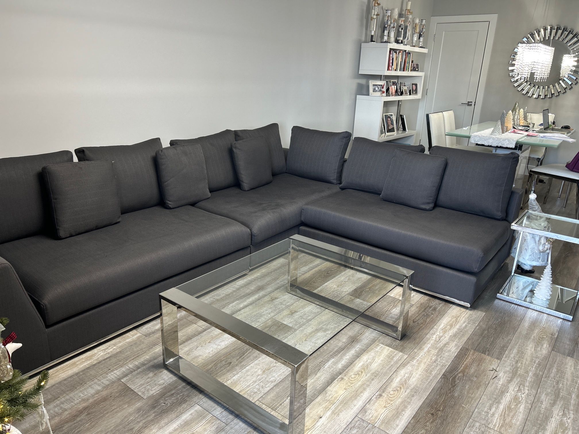 Lightlys Used Grey Sectional Sofa – Smoke & Pet Free Home