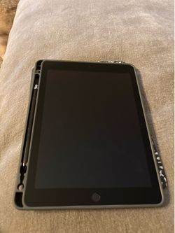 iPad 6th Generation 32GB