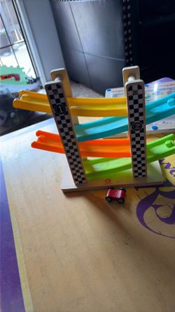 Car drop toy
