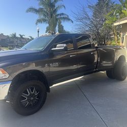 Ram 3500 Dually 4x4