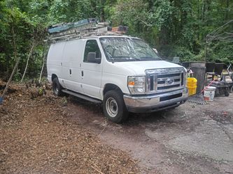 2013 Ford E-250