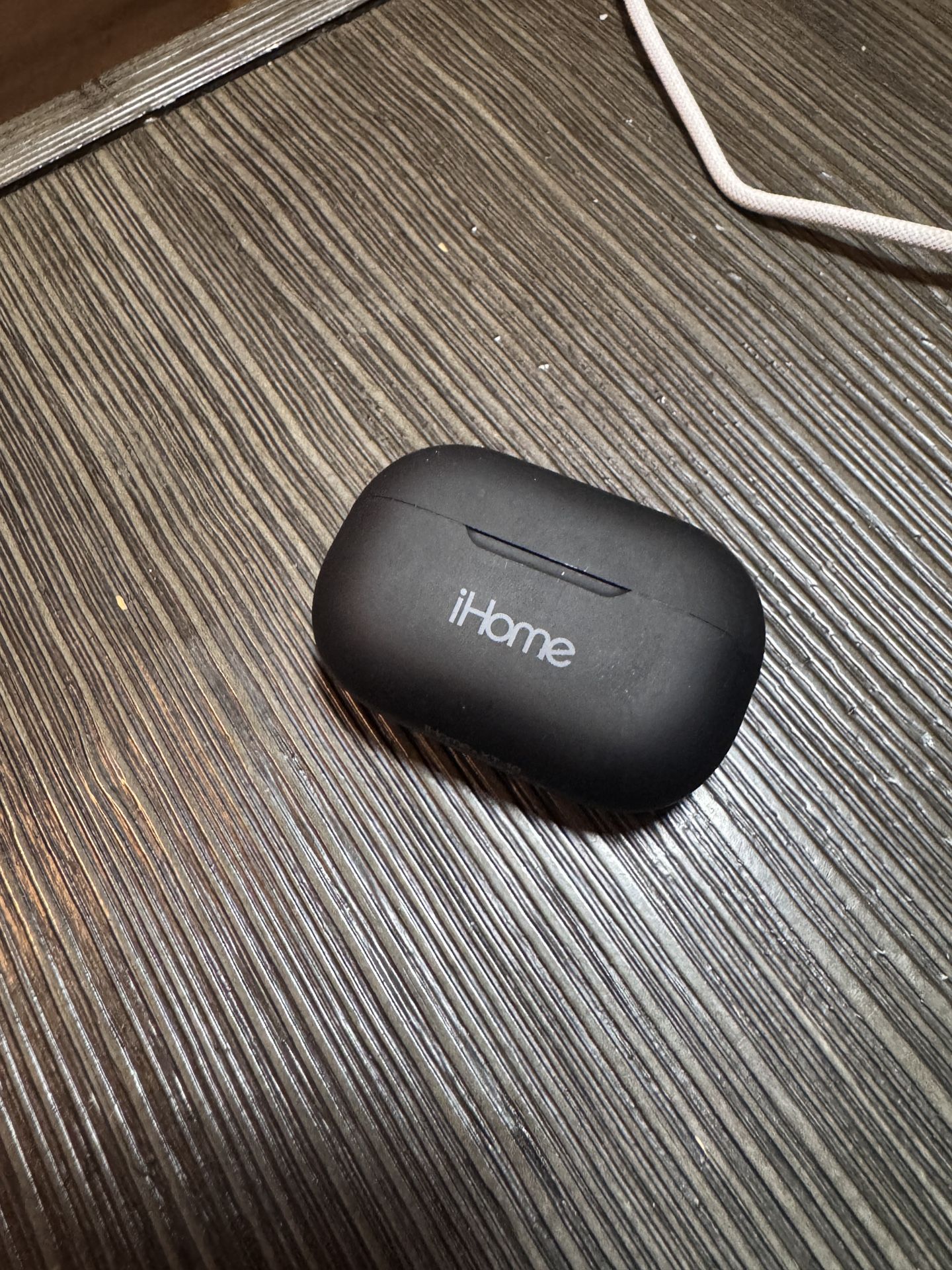 iHome Wireless Earbuds