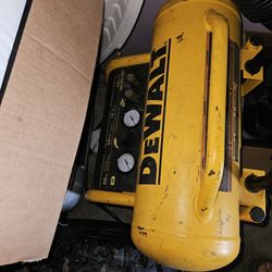 Dewalt Compressor 