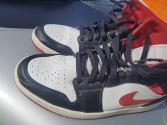 Size 12 Gym Shoes