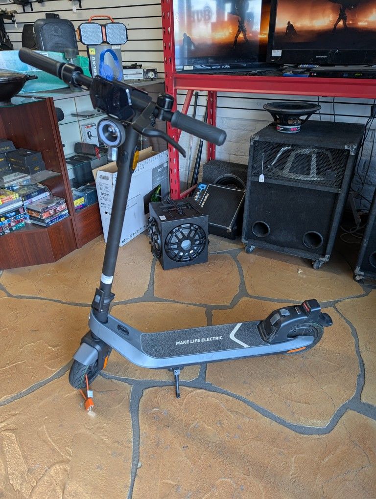 Niu KQi2 Pro Electric Scooter