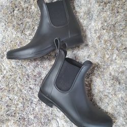 J Crew Waterproof Boots Woman's 6 