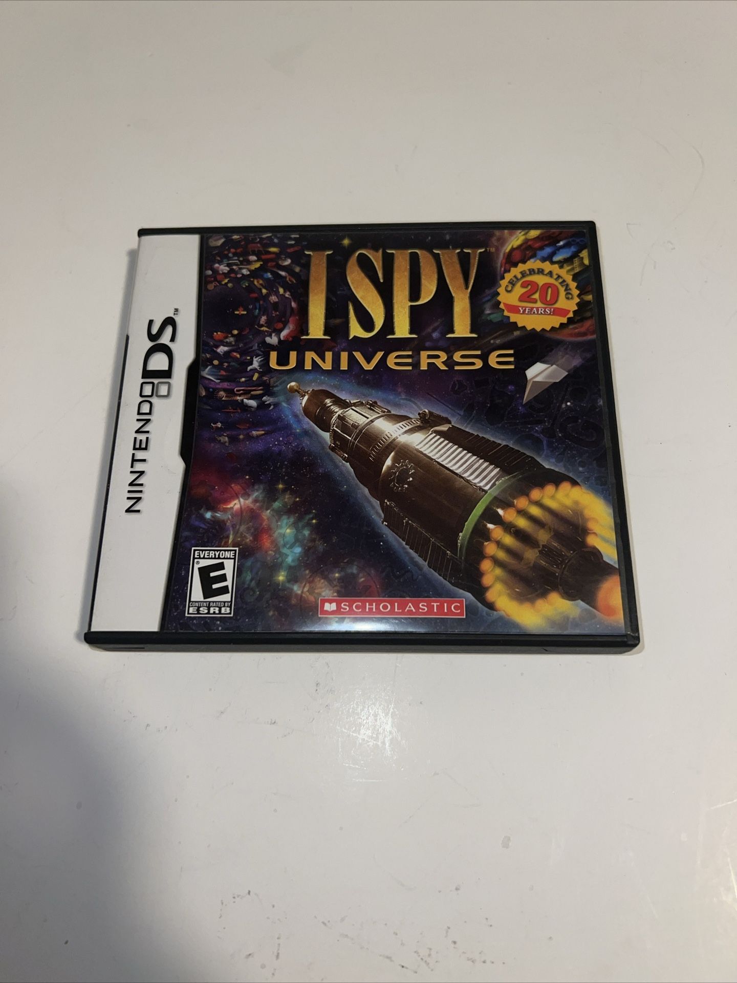 I SPY UNIVERSE NINTENDO DS COMPLETE IN BOX W/MANUAL Preowned New Condition!!  