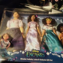 New Disney Encanto Doll Set 