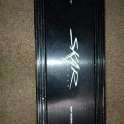 Skar Audio 1500W RMS Amplifier Fairly New