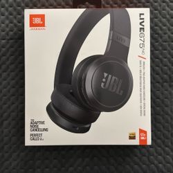 JBL LIVE 675NC