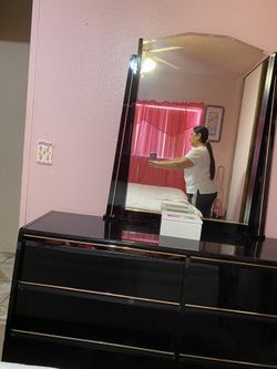 Drawer Mirro black in Good Condition