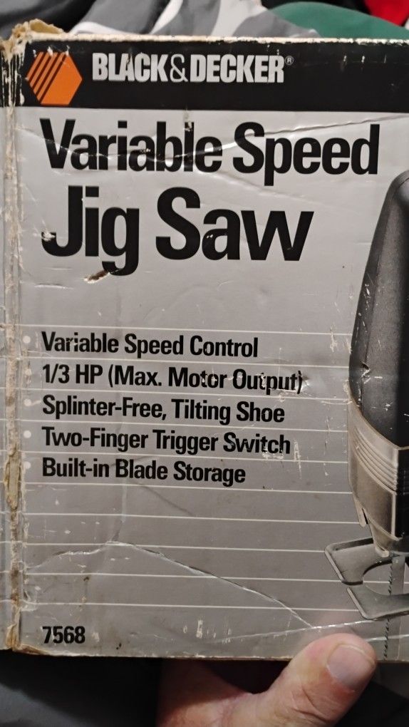 Black & Decker Vertical Speed Jigsaw