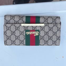 Girl Gucci Wallet