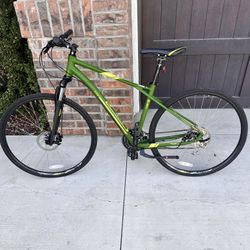 GT Transeo Hybrid Bike