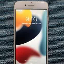 Apple iPhone 7 32GB Unlocked For Any Carrier Like New!