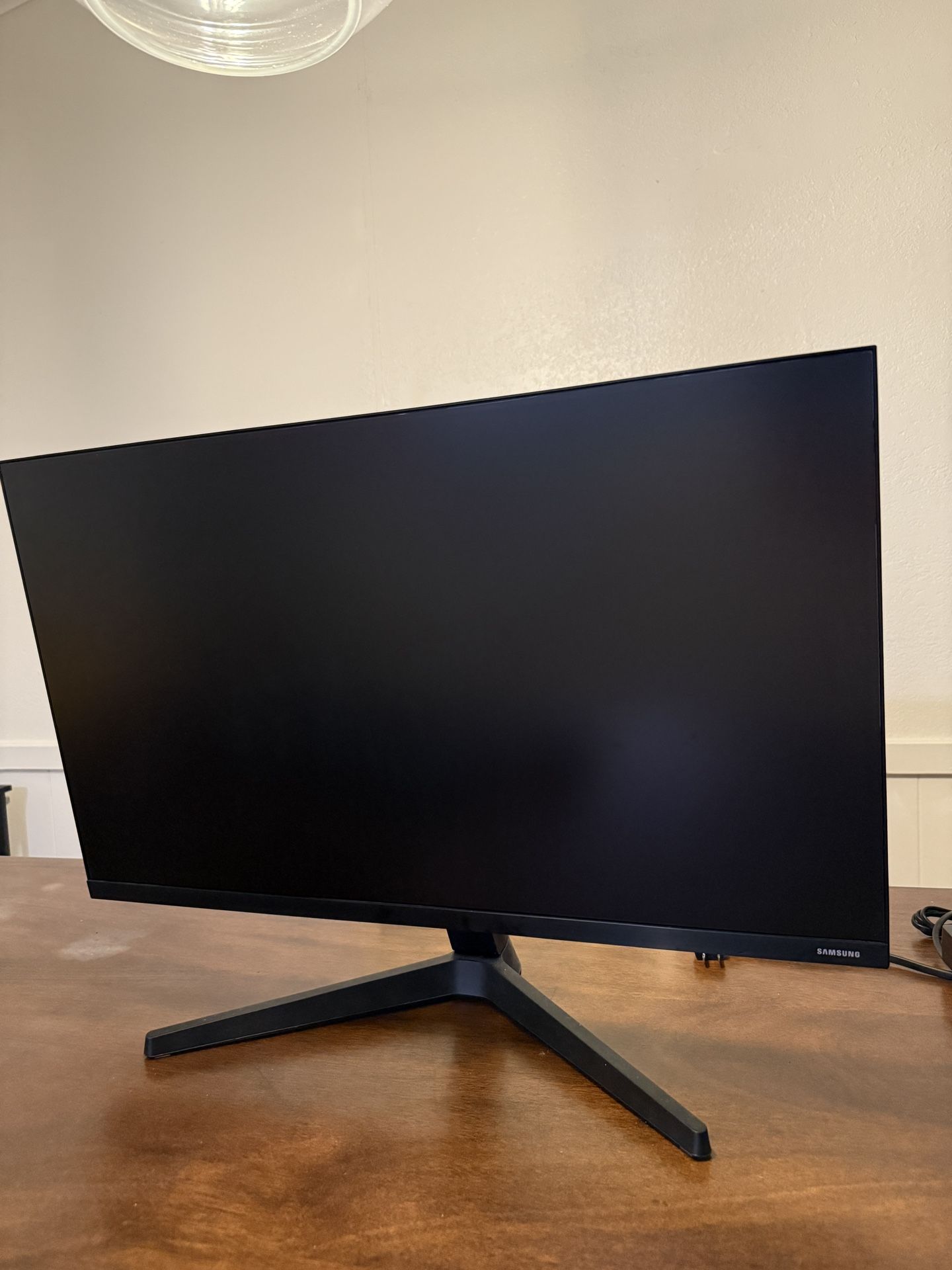 Samsung 27" FHD IPS Computer Monitor, AMD FreeSync, HDMI & VGA (T350 Series)