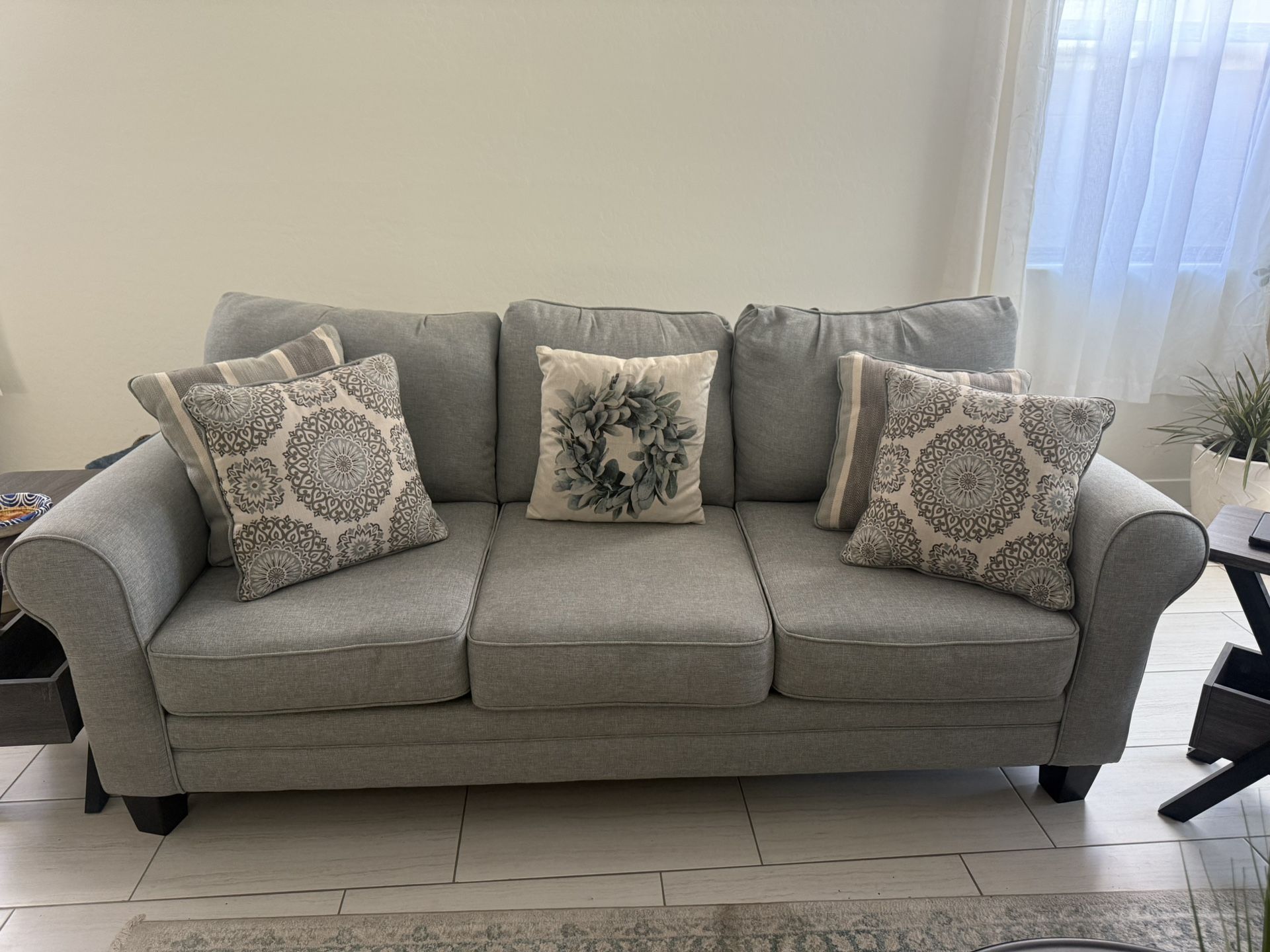 Sofa 