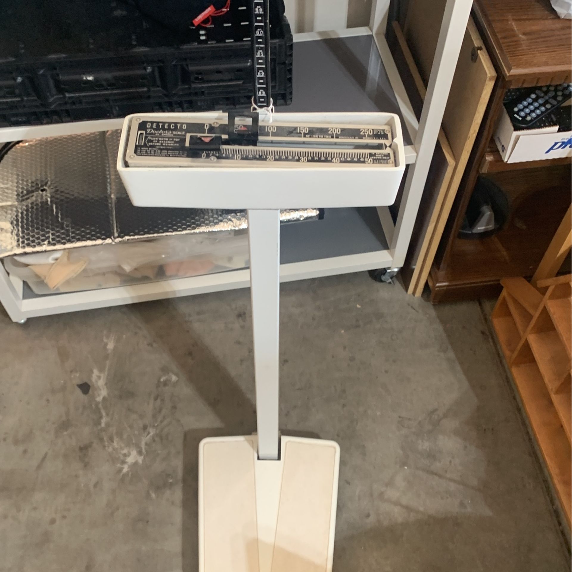 Vintage DETECTO Dr Scale