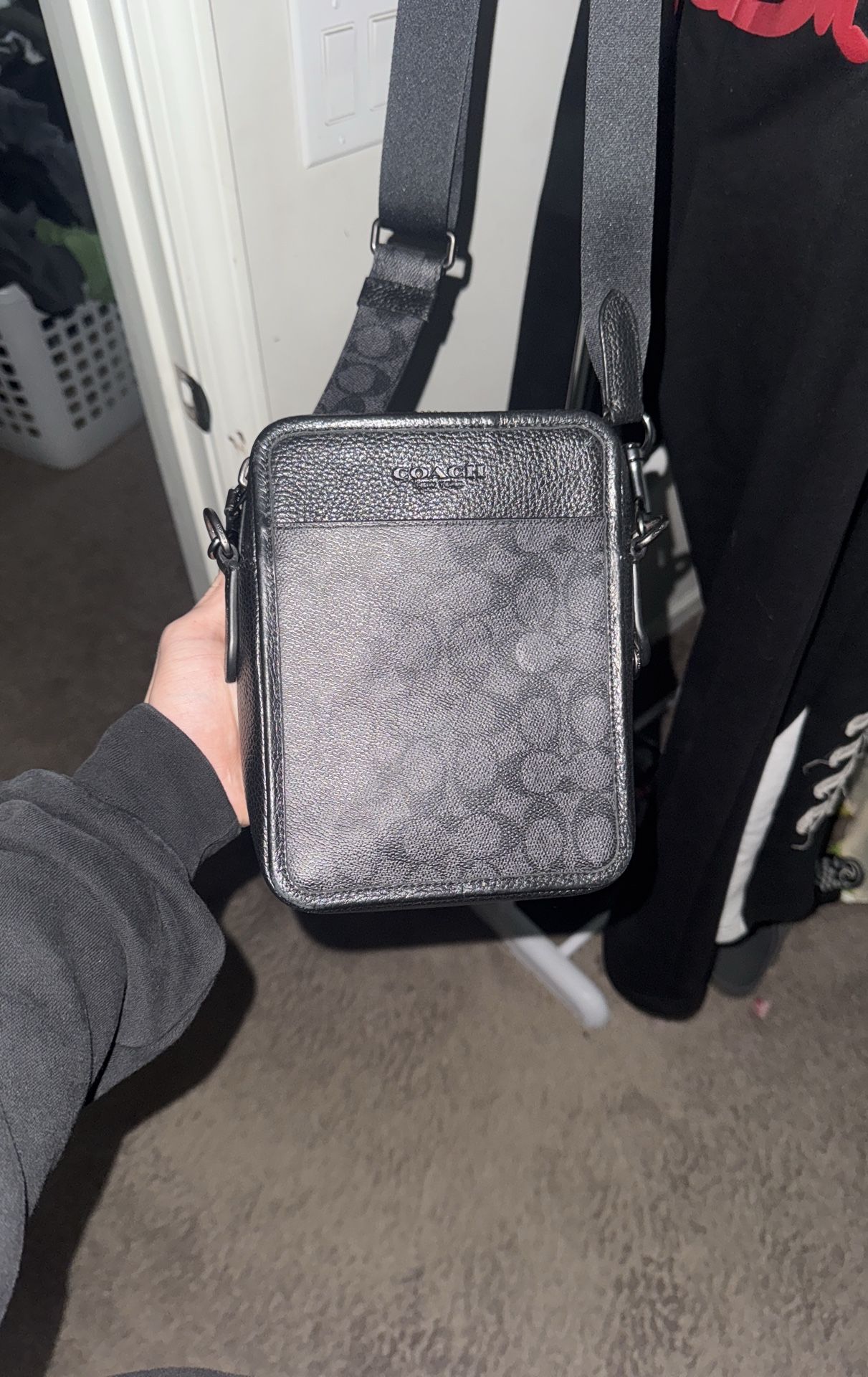 Coach shoulder bag 