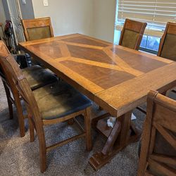 Dinning Table And Chairs.