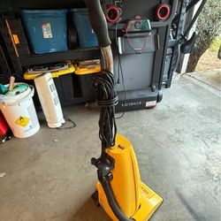 Commercial Vacuum