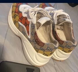 Gucci shoes size 9.5