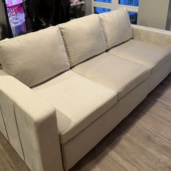 PULL OUT BED COUCH 