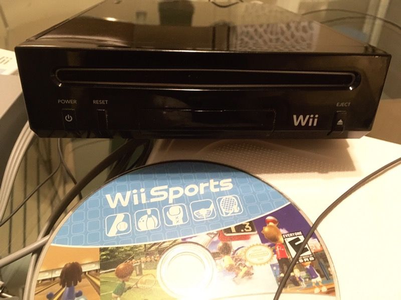 Wii full set with 10 games and fit board