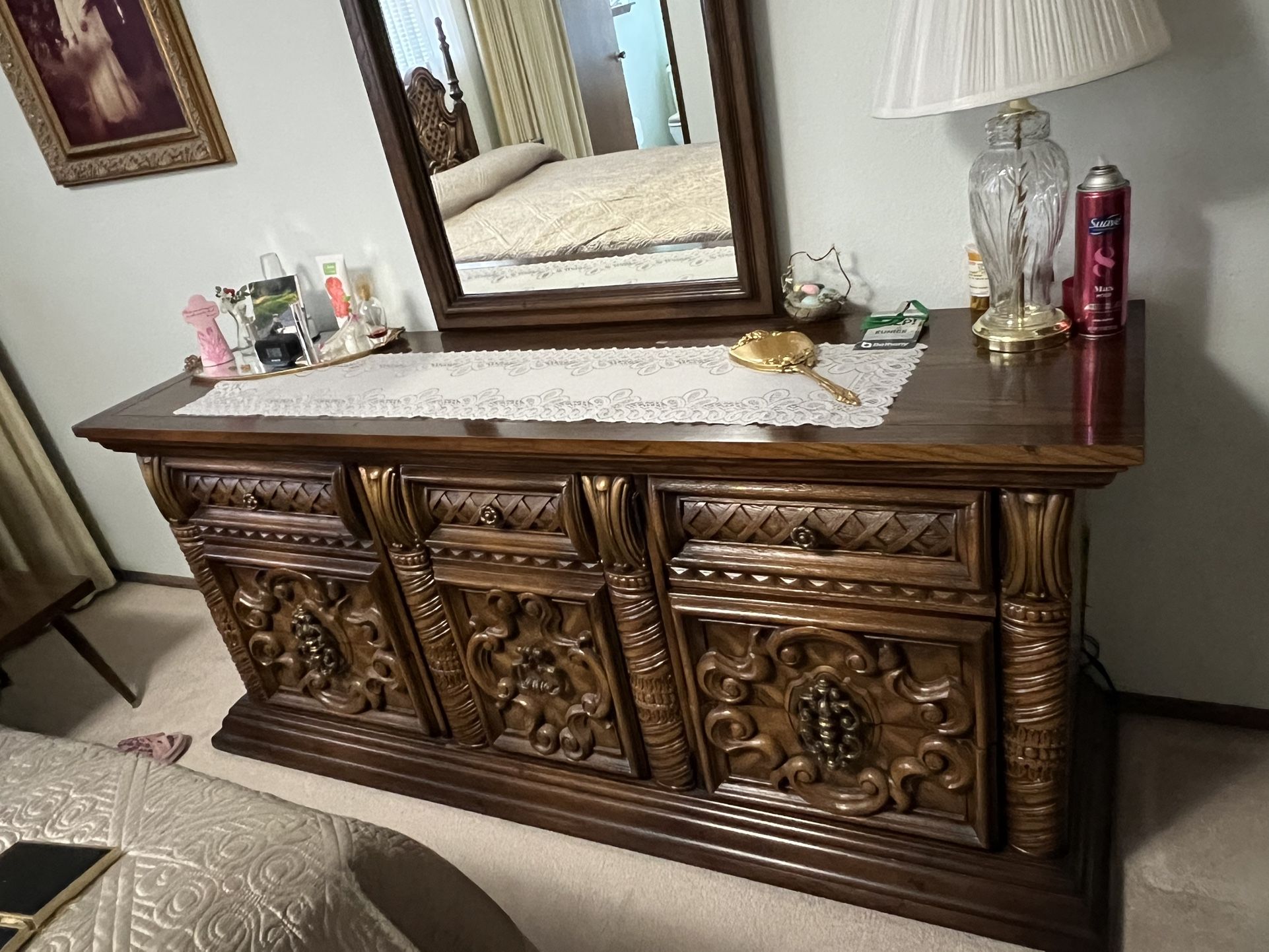 Vintage 3 Piece Bedroom Set