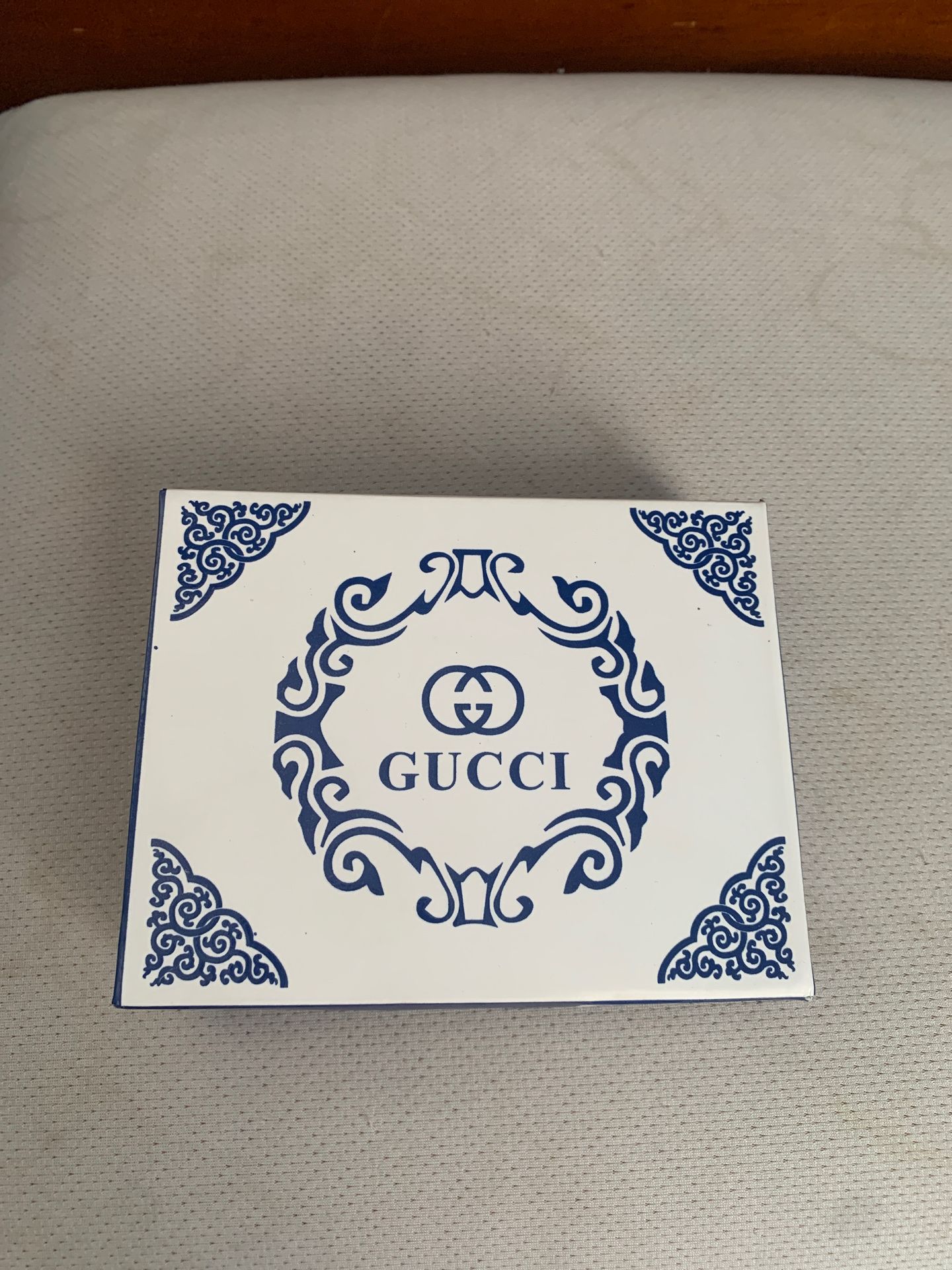 Authentic Men’s Gucci Wallet