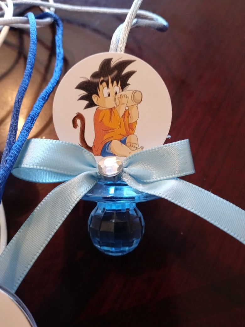 Pingente emborr - goku crianca - 2 und - Casa das Laceiras Bsb