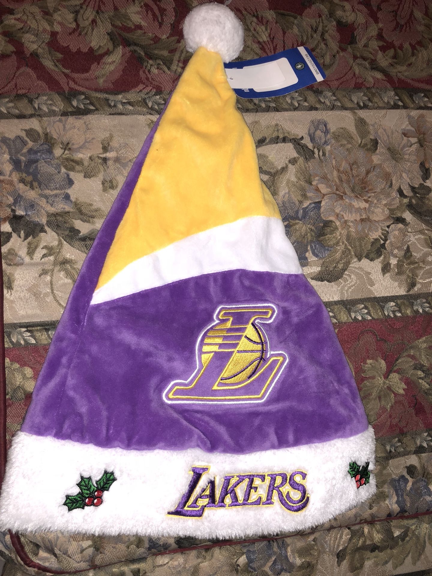 Los Angeles lakers Christmas 🎄 hat