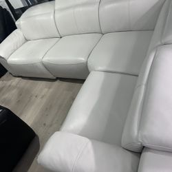 SECTIONAL GENUINE LEATHER RECLINER ELECTRIC WHITE COLOR.. ✅💥🚛DELIVERY SERVICE AVAILABLE 💥✅🚛