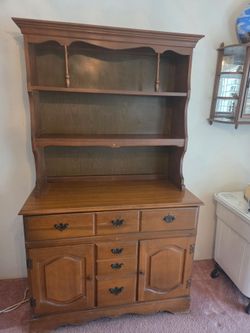2 piece wood hutch w/ drawer and 2 door cabinet