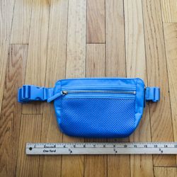 New! Vera Bradley fanny pack