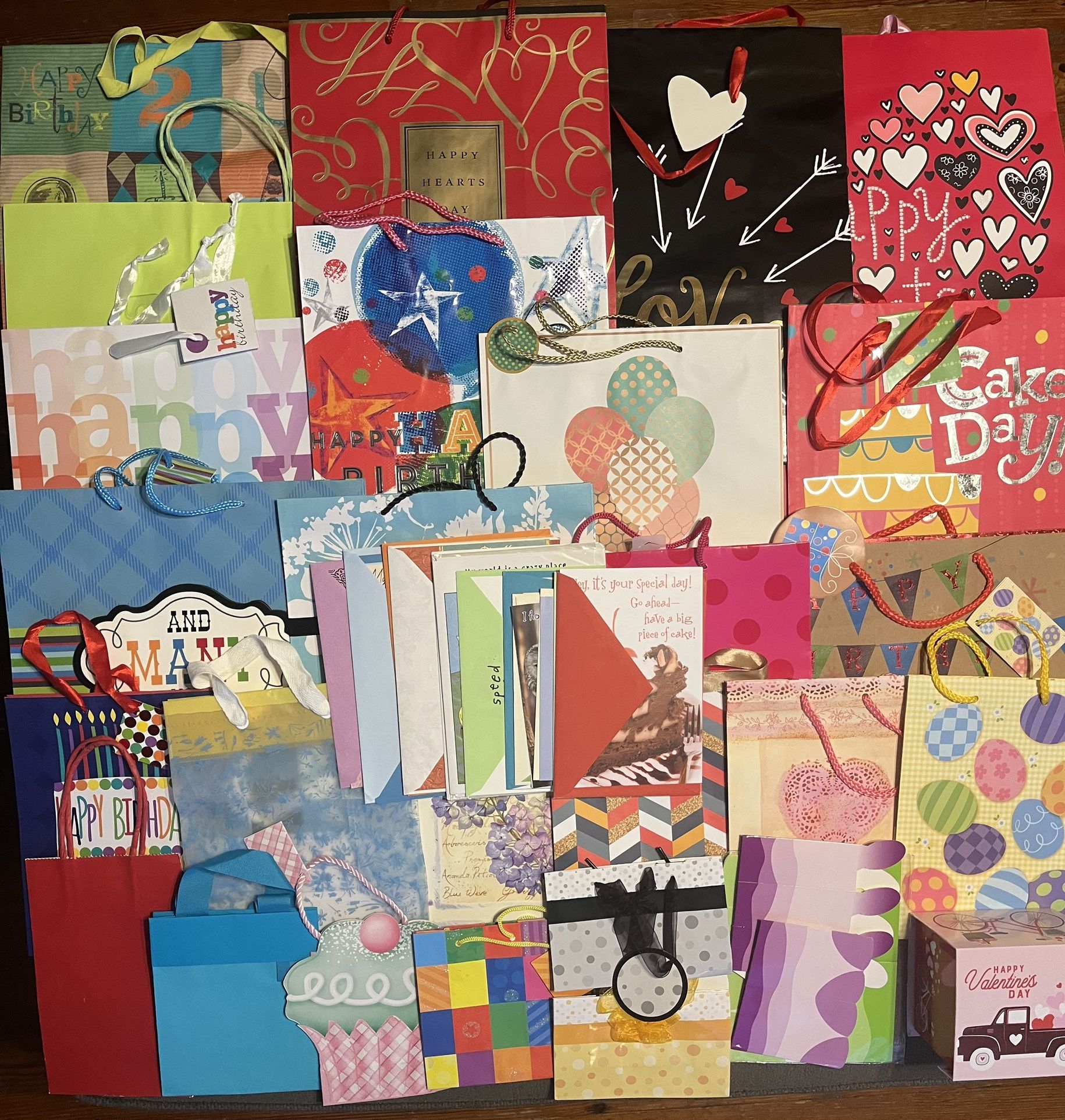 Gift Bag & Card Lot